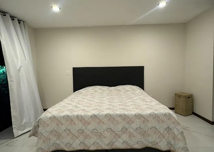 Apartamento Large House In An Exclusive Area *